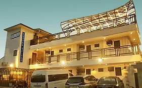 Aurora Suites Pasay Near Airport